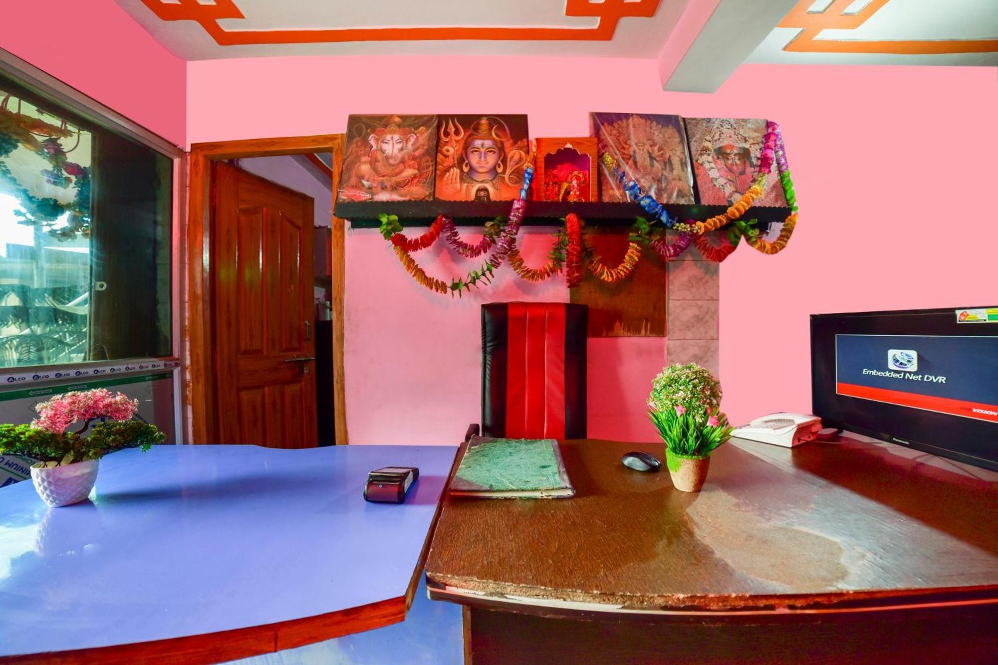 Oyo Flagship Mamta Hotel Hajipur Buitenkant foto